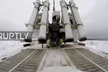 Xem xe tăng robot của Nga trình diễn khả năng chiến đấu