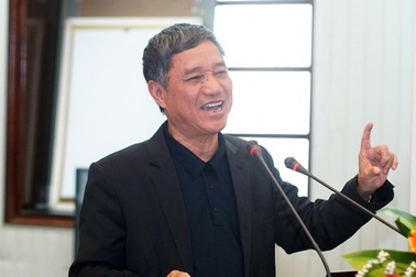 “Bộ trưởng nào muốn tinh giản bộ máy dễ bị cô lập”