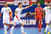 "Gã khổng lồ" Iran mạnh như thế nào so với tuyển futsal Việt Nam?