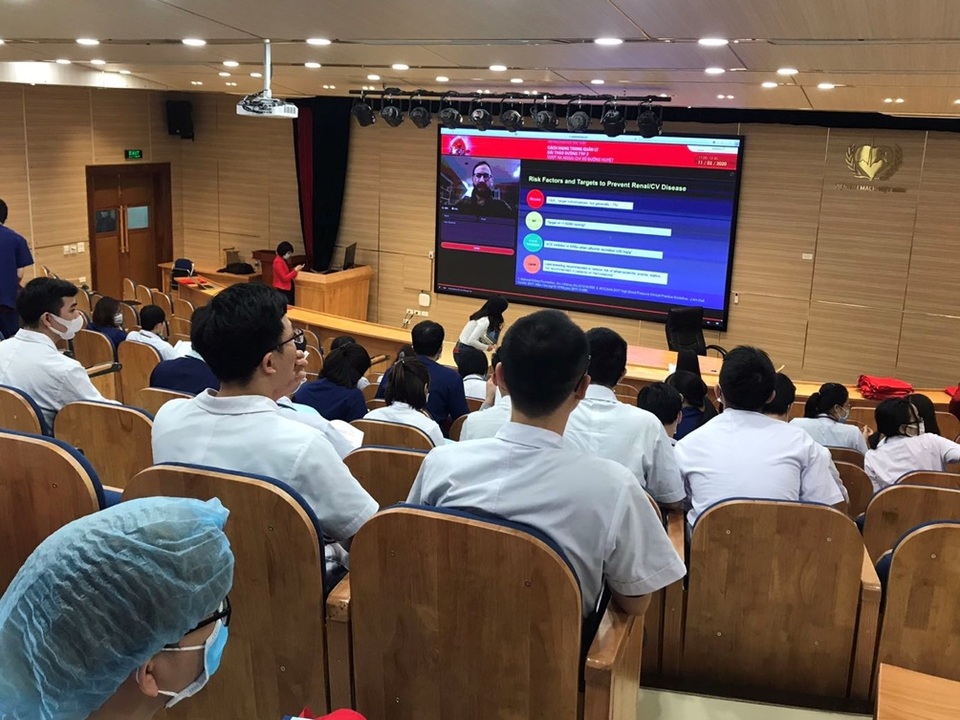 Giải pháp mới phòng ngừa suy thận cho bệnh nhân đái tháo đường típ 2 - 3 Giải pháp mới phòng ngừa suy thận cho bệnh nhân đái tháo đường típ 2 - 3