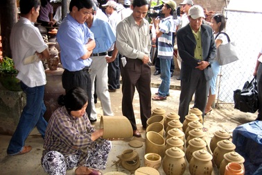 Hội An tăng giá vé tham quan làng gốm Thanh Hà
