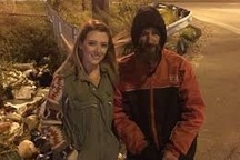 Cuộc sống trong mơ của người vô gia cư được trả ơn vì giúp 20 USD