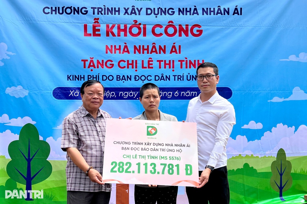 Người mẹ nghèo nuôi 3 con bệnh tật: “Căn nhà trong mơ đã thành hiện thực” - 1 Người mẹ nghèo nuôi 3 con bệnh tật: “Căn nhà trong mơ đã thành hiện thực” - 1