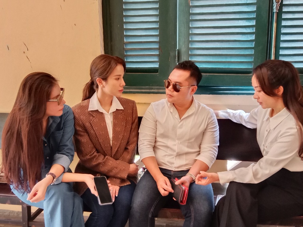 Diệp Lâm Anh vắng mặt trong phiên tòa phúc thẩm giành quyền nuôi con - 1 Diệp Lâm Anh vắng mặt trong phiên tòa phúc thẩm giành quyền nuôi con - 1