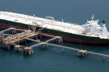 Vụ 13.000 tấn xăng nhập lậu: Thêm 60 ngày tạm giữ để điều tra