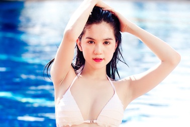 "Nữ hoàng nội y" Ngọc Trinh từng làm nhân viên phục vụ quán Bida