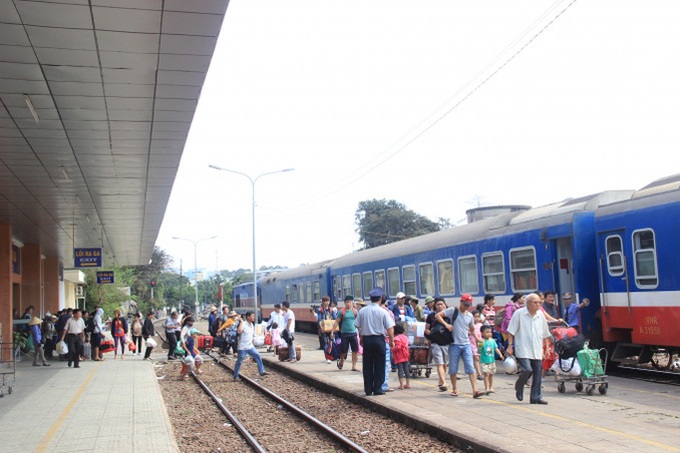 Sở GTVT TP.HCM yêu cầu các đơn vị  hỗ trợ hành khách đi lại thuận tiện tại các bến xe, Ga đường sắt Sài Gòn và Cảng hàng không quốc tế Tân Sơn Nhất. 