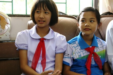 Độc đáo với ý tưởng máy “biến” bão thành năng lượng của hai học sinh nhí