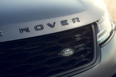 Land Rover hứa hẹn hai năm nữa sẽ ra xe Range Rover chạy hoàn toàn bằng điện