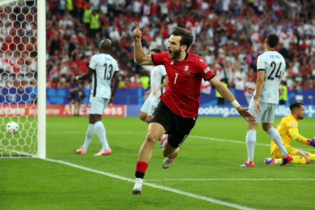 Làm nên lịch sử, Georgia được thưởng rất lớn, nhiều hơn nhà vô địch Euro - 2