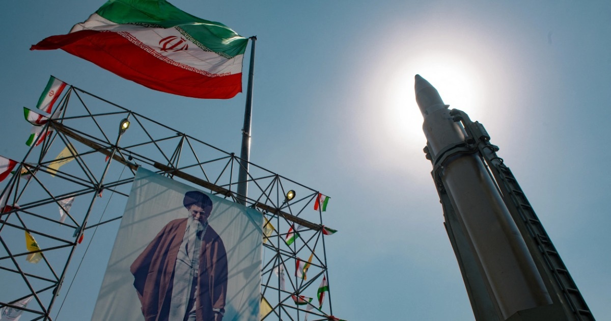 Israel tấn công Iran: Tehran phản đòn khốc liệt, máy bay Mỹ - Anh đã xuất kích