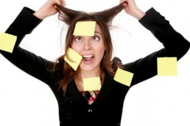 "Lao động chân tay mà cũng bày đặt “xì-trét”! 