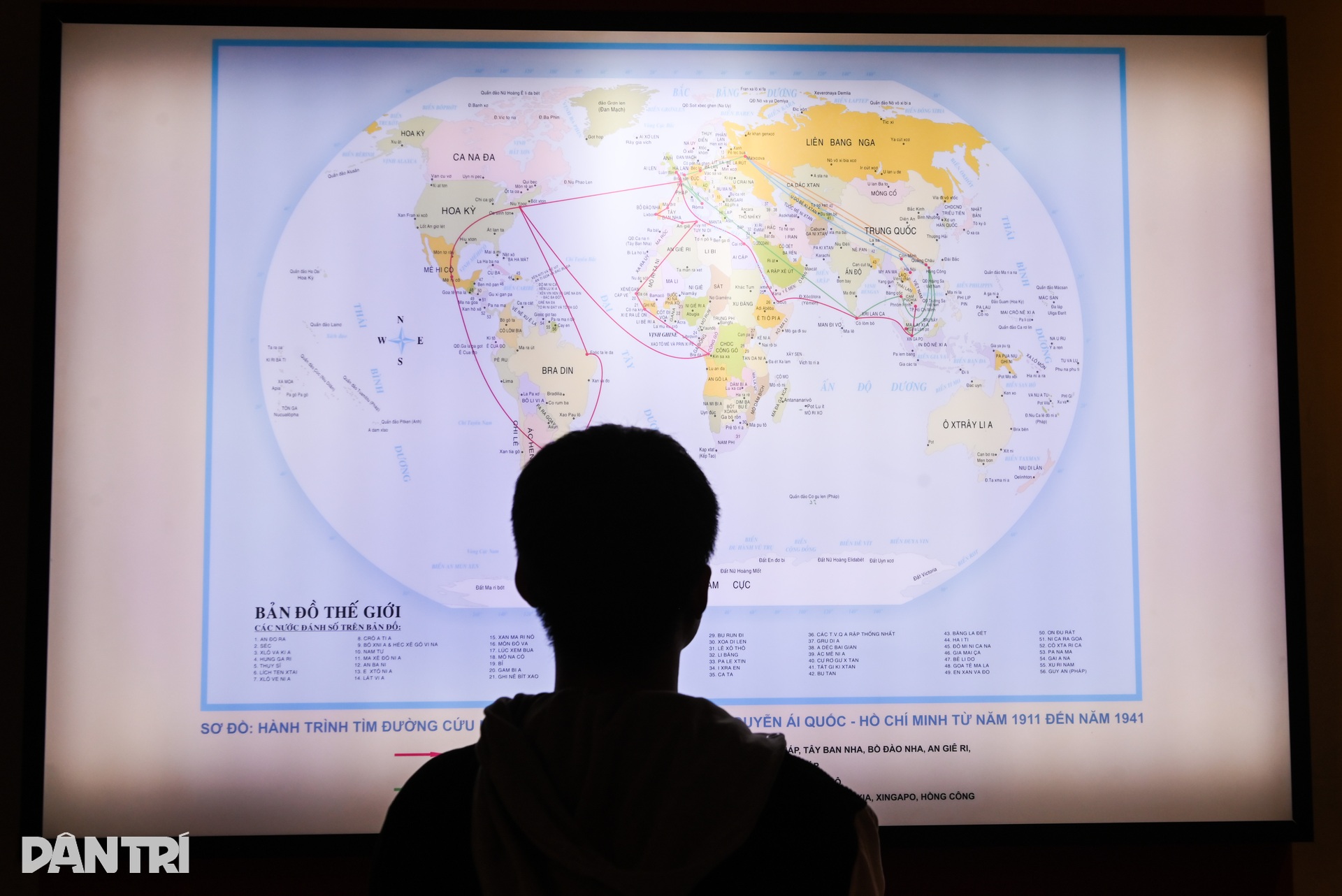 Bên trong căn nhà Bác Hồ từng sinh sống trước khi ra đi tìm đường cứu nước - 11 Bên trong căn nhà Bác Hồ từng sinh sống trước khi ra đi tìm đường cứu nước - 11