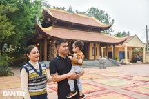 Cuộc sống của cặp vợ chồng 8 lần làm lễ "tình phộc" ở miếu thiêng