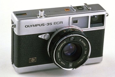 Olympus rút khỏi thị trường máy ảnh do ảnh hưởng từ smartphone