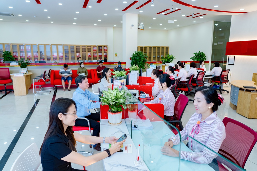 HDBank mở gói vay ưu đãi 20.000 tỷ đồng cho doanh nghiệp hạ tầng và công nghệ số - 2 HDBank mở gói vay ưu đãi 20.000 tỷ đồng cho doanh nghiệp hạ tầng và công nghệ số - 2
