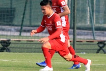 Quang Hải trở lại tập luyện cùng đội tuyển Việt Nam