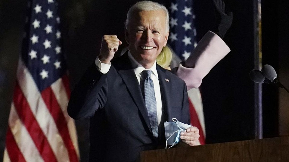 Bill Gates, Jeff Bezos nói gì trước chiến thắng của Joe Biden? - 1 Bill Gates, Jeff Bezos nói gì trước chiến thắng của Joe Biden? - 1