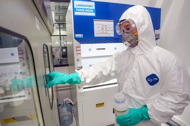 Máy hỗ trợ thở và máy đo thân nhiệt VinFast khi nào ra thị trường?