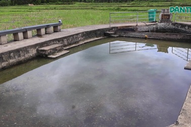 Độc đáo vũng nước nóng tự sôi, dân mách nhau chữa bệnh ngoài da