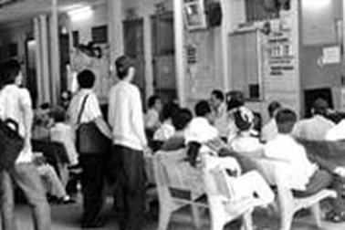 Đi khám nam khoa ngoài luồng – Tiền mất tật mang