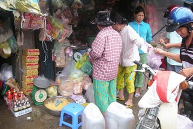 Tràn lan bột ngọt không nhãn mác