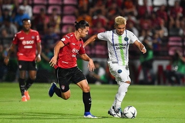 CLB Muangthong United không muốn "nhả cầu thủ" cho King’s Cup