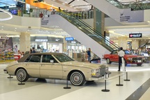 Bộ ba xe cổ hàng hiếm hội tụ tại Hà Nội: Hơn 50 năm vẫn chạy tốt