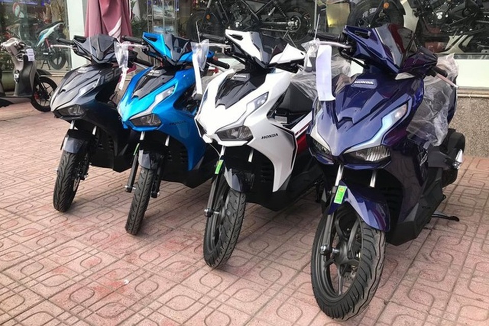 Thị trường ô tô khởi sắc, ngóng chờ bom tấn - 4 Thị trường ô tô khởi sắc, ngóng chờ bom tấn - 4