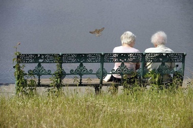 Nước Đức đau đầu với bài toán tăng tuổi hưu