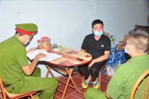 Xử phạt lái xe tải luồng xanh chở người từ vùng dịch về Yên Bái