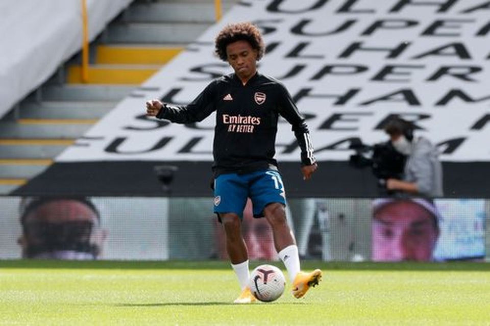 Nhìn lại trận đấu Arsenal nhẹ nhàng đoạt ba điểm từ tay Fulham - 2 Nhìn lại trận đấu Arsenal nhẹ nhàng đoạt ba điểm từ tay Fulham - 2