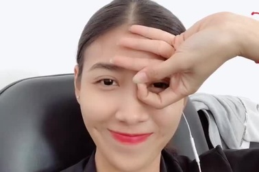 Giới trẻ Việt thích thú thử sức với trào lưu đảo tay "khó nhằn" Dele Challenge