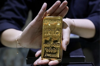 Fed giảm lãi suất: Giá vàng tăng vọt, bạc lập đỉnh lịch sử