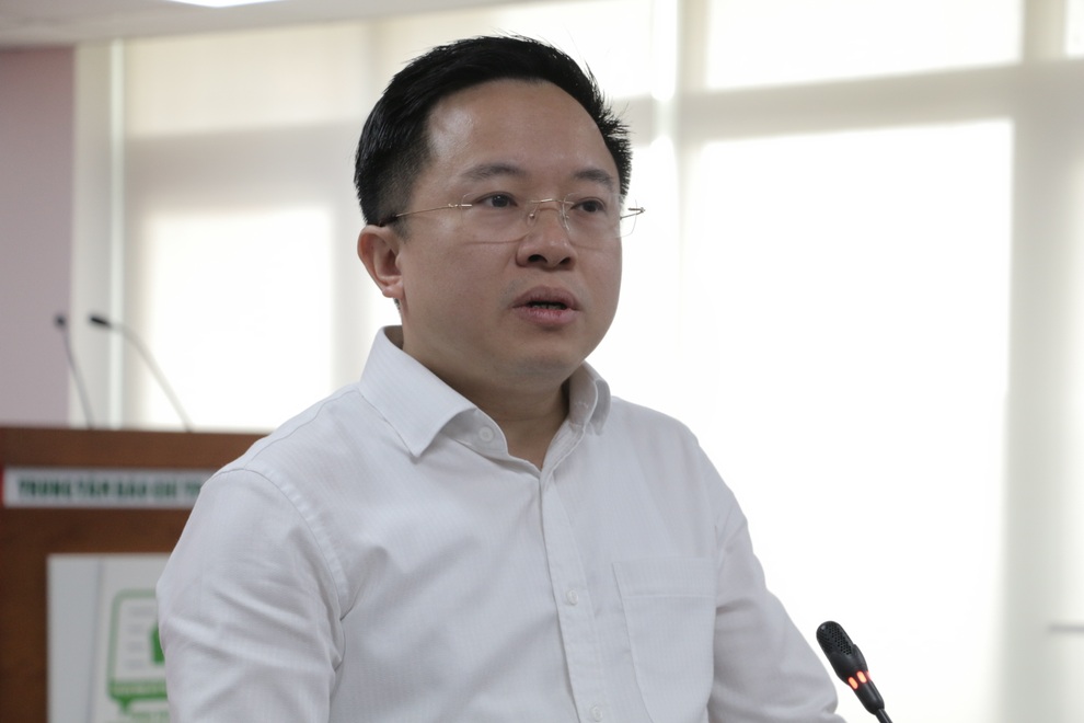 TPHCM: Đảm bảo quyền lợi, lợi ích người dân khi triển khai thẻ Covid - 1 TPHCM: Đảm bảo quyền lợi, lợi ích người dân khi triển khai thẻ Covid - 1