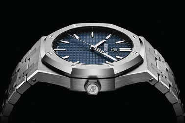 Royal Oak - thiết kế thay đổi ngành đồng hồ đương đại thế giới