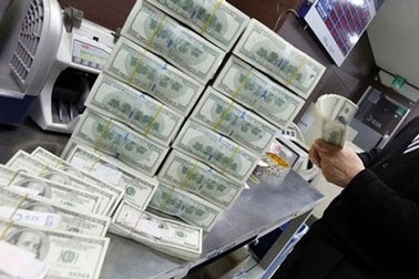 Bỏ quy định cho, tặng ngoại tệ