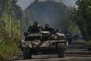 Nga cảnh báo Mỹ tiến gần lằn ranh xung đột trực tiếp tại Ukraine