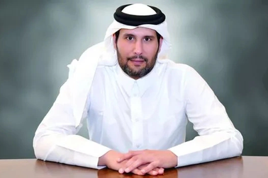 Lộ danh tính tỷ phú Qatar muốn mua Man Utd