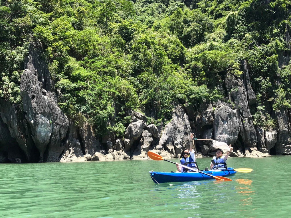 Xôn xao công ty ở Hà Nội cho nhân viên nghỉ việc nếu không tham gia du lịch - 2 Xôn xao công ty ở Hà Nội cho nhân viên nghỉ việc nếu không tham gia du lịch - 2