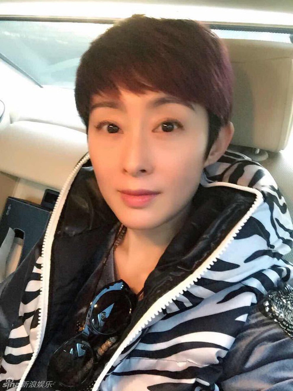 Cuộc đời thăng trầm của nàng thơ được vua hài Châu Tinh Trì ưu ái - 9 Cuộc đời thăng trầm của nàng thơ được vua hài Châu Tinh Trì ưu ái - 9
