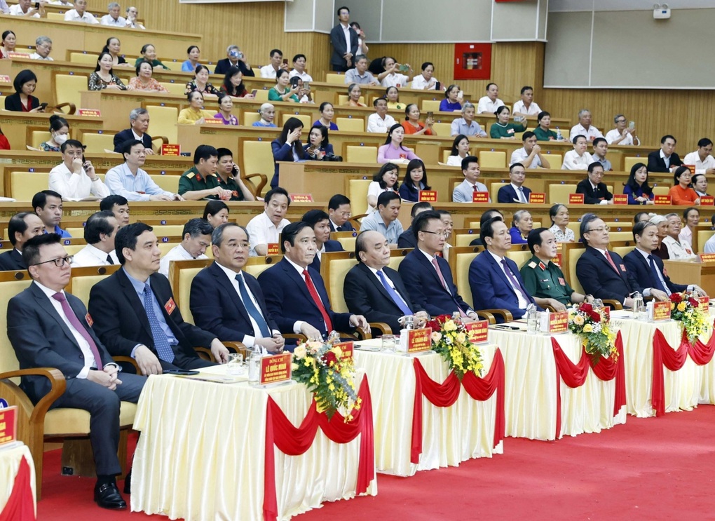 Chủ tịch nước: Hành động để mọi người cao tuổi được quan tâm, chăm sóc tận tình - 2 Chủ tịch nước: Hành động để mọi người cao tuổi được quan tâm, chăm sóc tận tình - 2