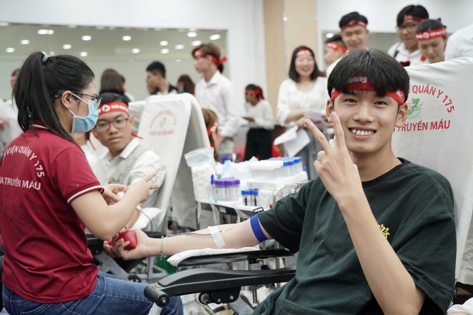 Amway Việt Nam đồng hành cùng chương trình hiến máu Chủ nhật Đỏ lần XIII - 3 Amway Việt Nam đồng hành cùng chương trình hiến máu Chủ nhật Đỏ lần XIII - 3