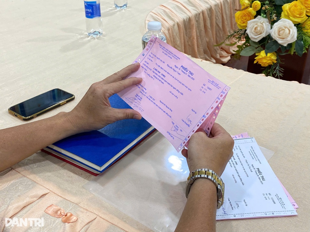 Bảo vệ bệnh viện bất ngờ thành “sao” với lời cảnh báo lừa đảo - 4