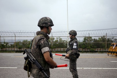 Triều Tiên đã triển khai pháo tới khu phi quân sự