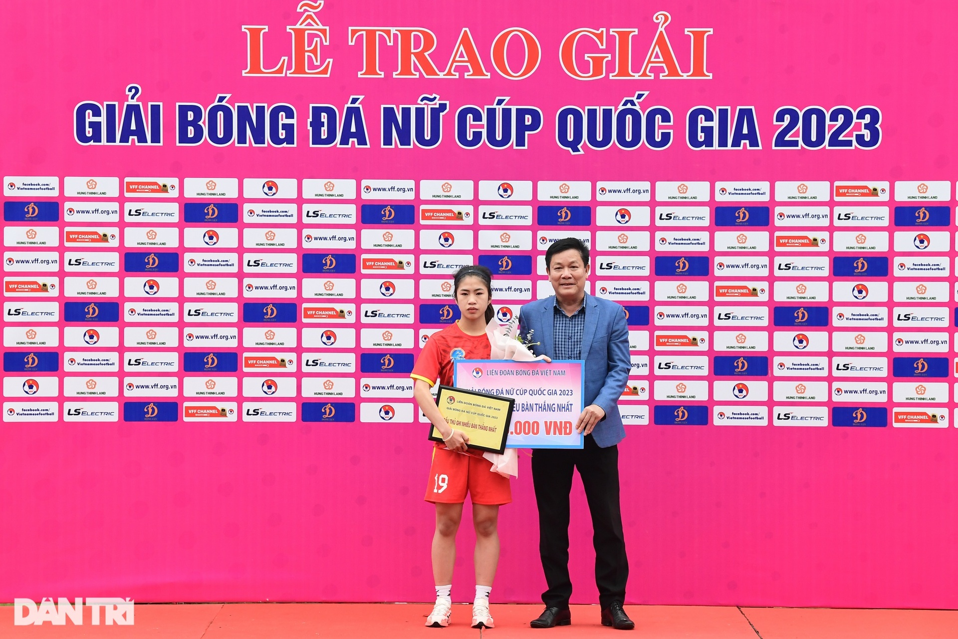 Ngược dòng ngoạn mục, Than Khoáng Sản Việt Nam lần đầu đoạt Cúp QG nữ - 15 Ngược dòng ngoạn mục, Than Khoáng Sản Việt Nam lần đầu đoạt Cúp QG nữ - 15