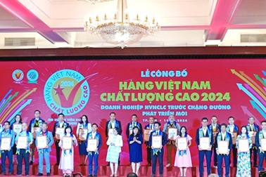 Nam Dược tiếp tục nhận giải thưởng "Hàng Việt Nam chất lượng cao năm 2024"