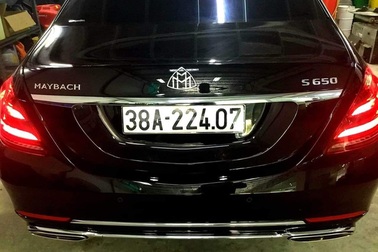 Bí ẩn nữ đại gia 8X chi 17 tỷ đồng sở hữu Mercedes-Maybach S650 2019 đầu tiên tại Việt Nam