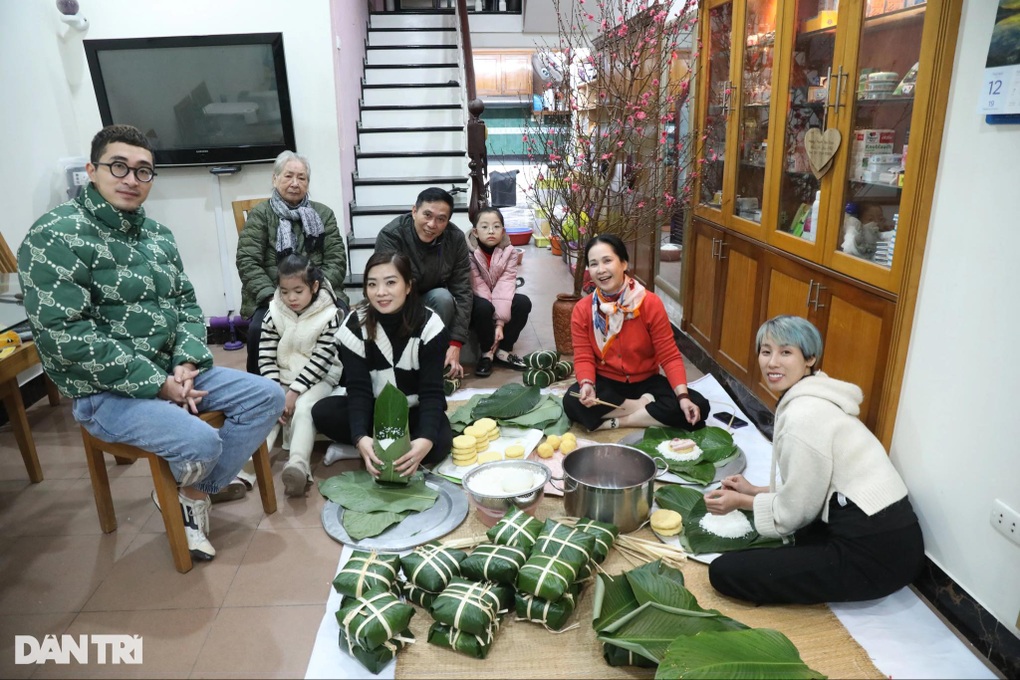 NSND Lan Hương: Không có chuyện tôi át vía được chồng - 3 NSND Lan Hương: Không có chuyện tôi át vía được chồng - 3