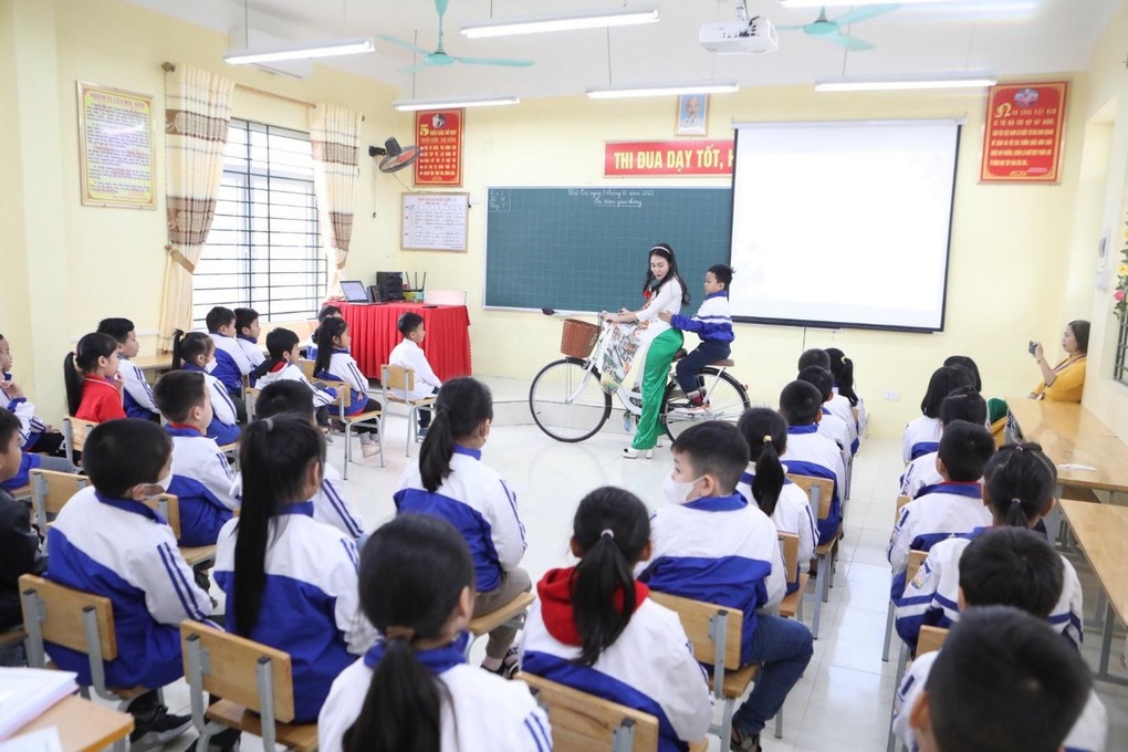 Học sinh 6 tỉnh tham gia chương trình Toyota cùng em học An toàn giao thông - 2 Học sinh 6 tỉnh tham gia chương trình Toyota cùng em học An toàn giao thông - 2